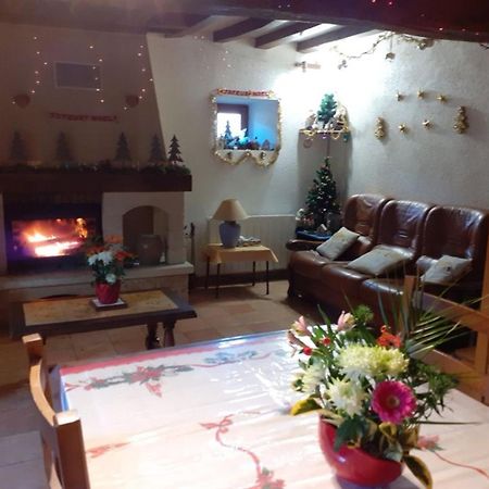 Charme Et Authenticite En Foret Maine Normandie : Demeure Renovee Avec Jardin, Ideale Pour Sejour Detente - Fr-1-410-186 Crissé エクステリア 写真